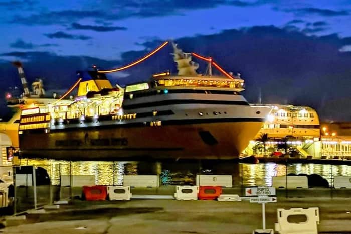 Corsica Linea Ferries (Marseille / Toulon → Ajaccio)