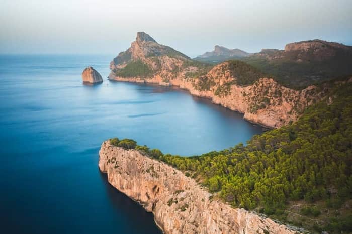 Cap de Formentor lighthouse drive