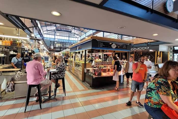 Halles de Bayonne (covered market)