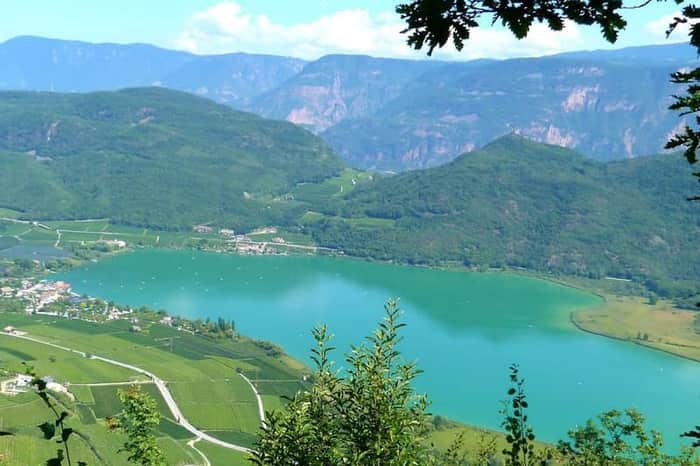Lake Caldaro (Kalterer See) - Peace Trail
