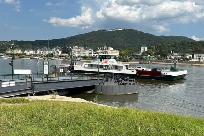 Rheinfähren (Rhine Ferries)