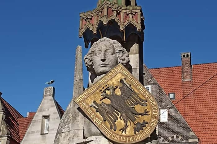 Bremen Town Hall & Roland Statue