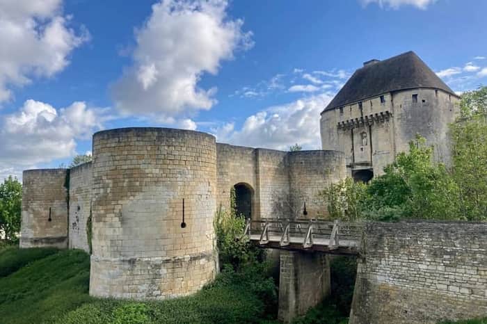 Château de Caen (outdoor enclosure)