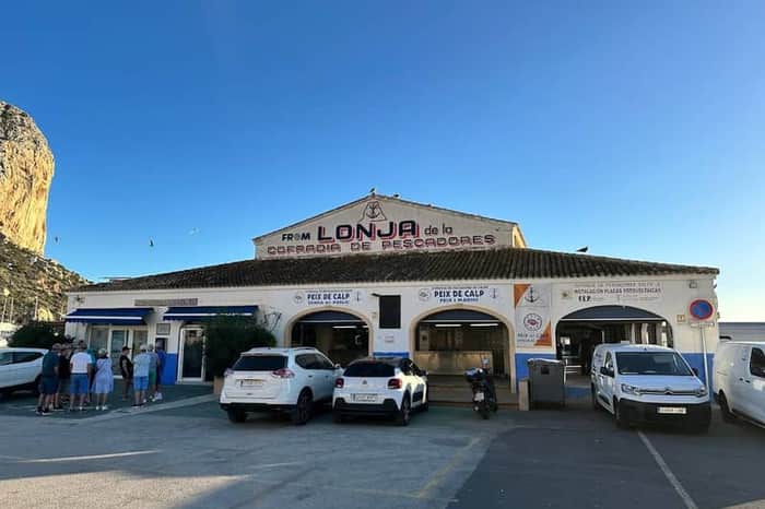Puerto Pesquero (Calpe fishing harbour and lonja)