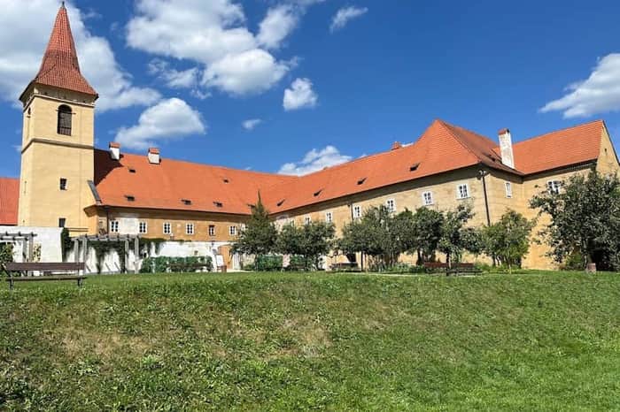 Klášterní zahrada
