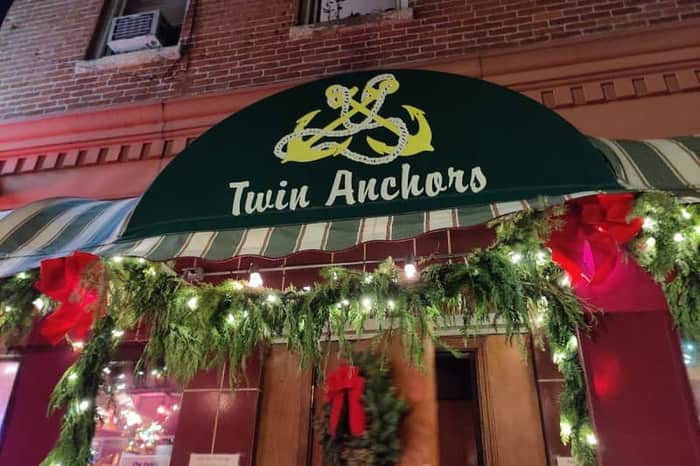 Twin Anchors Restaurant & Tavern