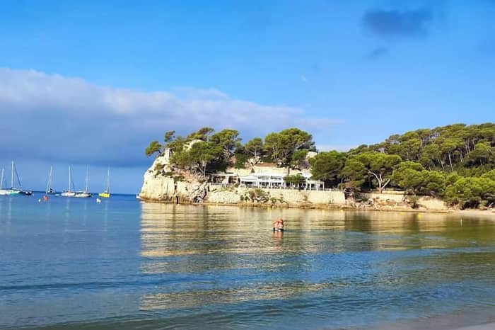 Cala Galdana (Camí de Cavalls year-round)