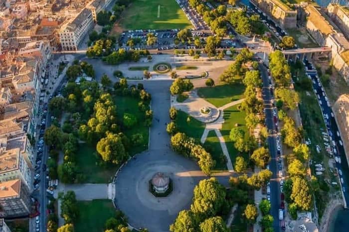 Spianada (Esplanade)
