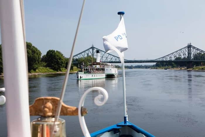 Sächsische Dampfschifffahrt (paddle steamer cruise)