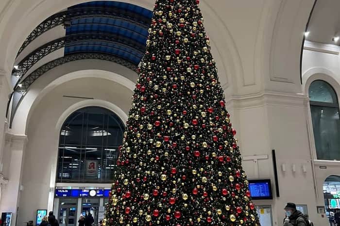 Deutsche Bahn (Dresden Hauptbahnhof)