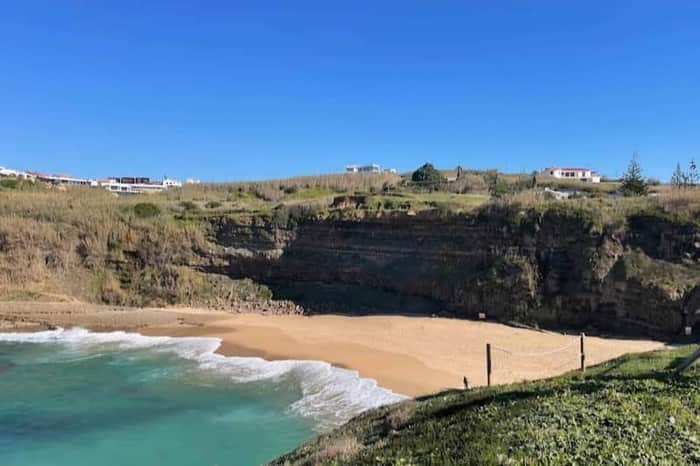 Praia dos Coxos
