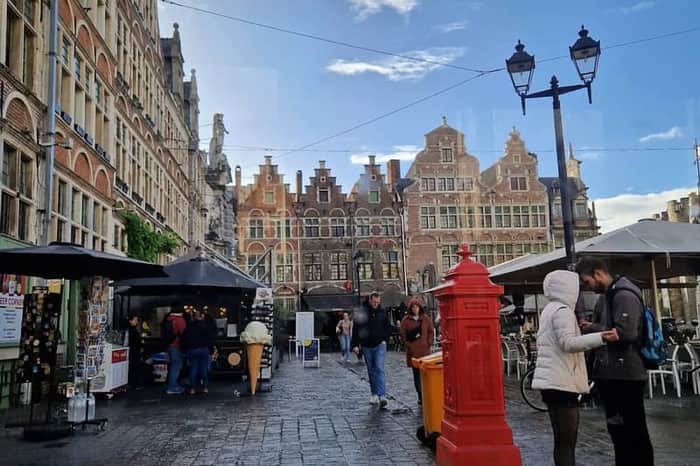 Korenmarkt and Belfort Exterior