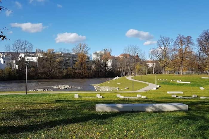 Augarten Lake