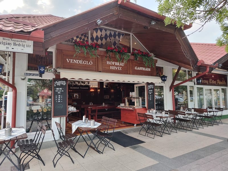 Hofbräu Vendéglő (Sörsarok)