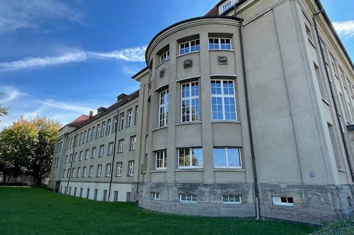 Veterinärmedizinische Fakultät Leipzig (24h)