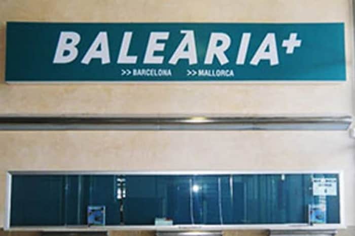 Trasmediterránea & Baleària ferries (Maó port)