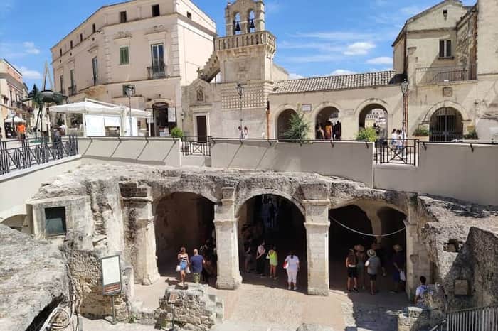 Piazza Vittorio Veneto and Palombaro Lungo cistern