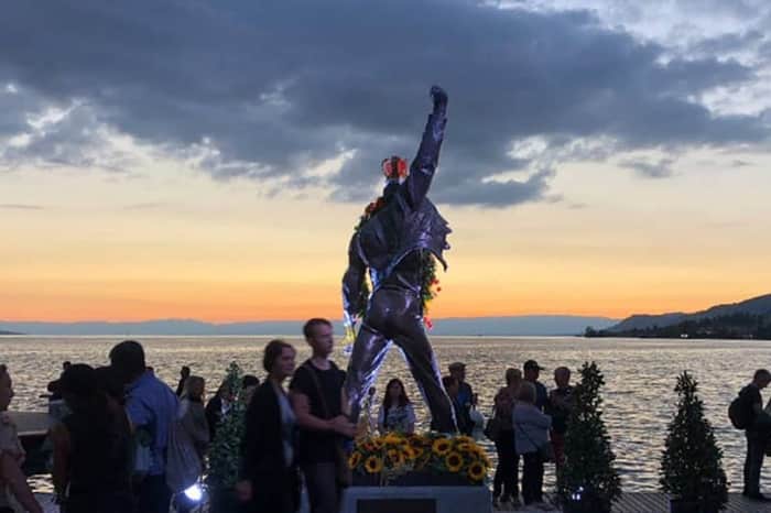 Freddie Mercury Statue and Casino de Montreux
