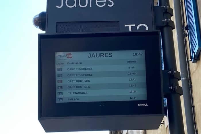 Tango urban bus network