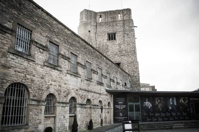 Oxford Castle and Prison outdoor courtyard