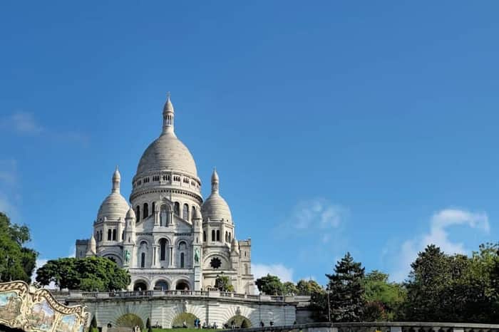 Montmartre and Sacré-Cœur, Exterior and Village Streets