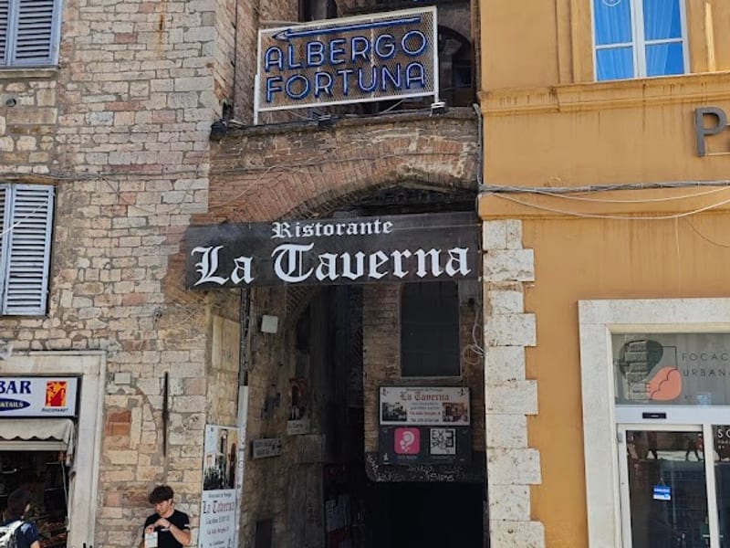 La Taverna