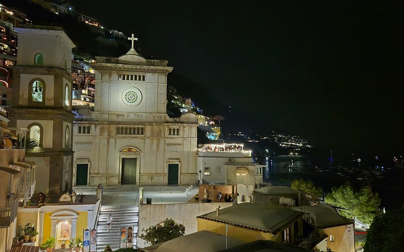 Piazza & Santa Maria Assunta