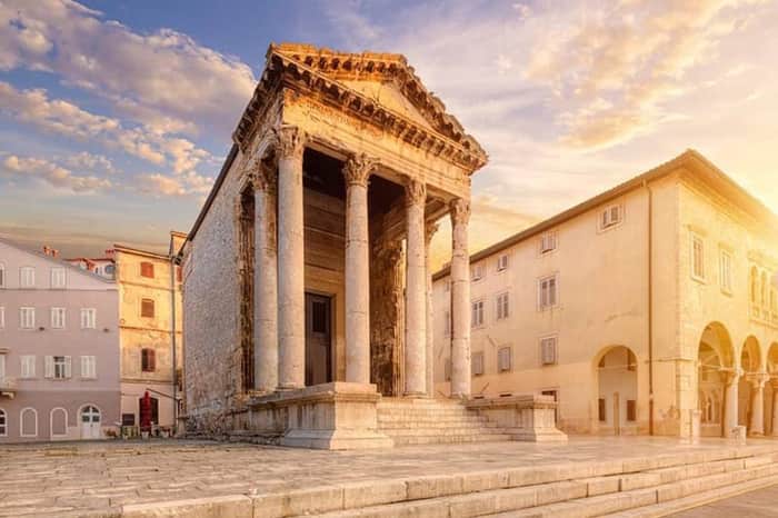 Forum, Temple of Augustus & Arch of the Sergii