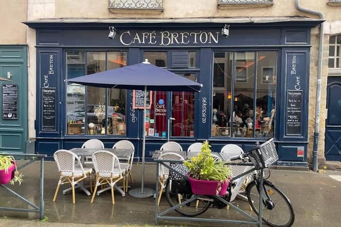 Le Café Breton