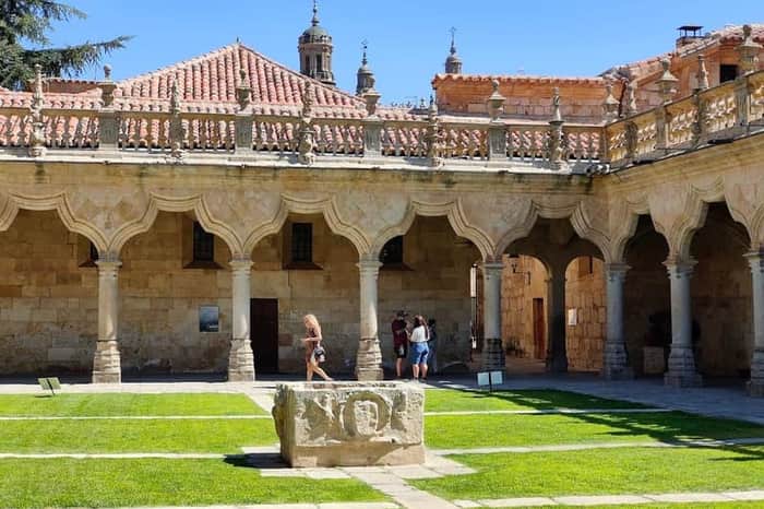 Universidad de Salamanca, Patio de Escuelas
