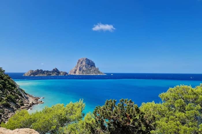 Es Vedrà viewpoint above Cala d'Hort