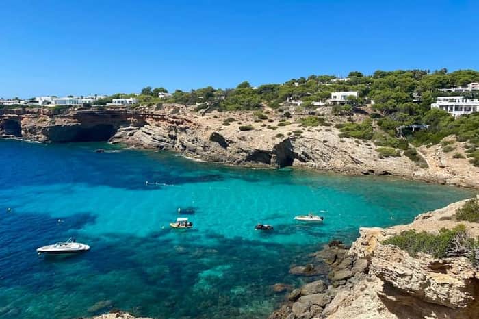 Cala Jondal & Es Codolar