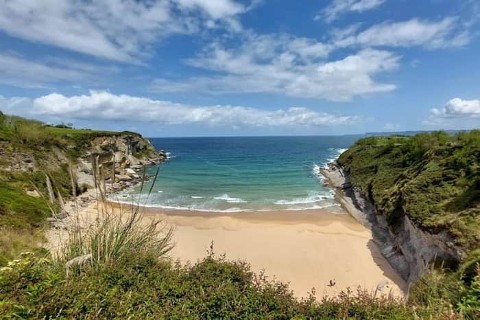 Playa de Mataleñas