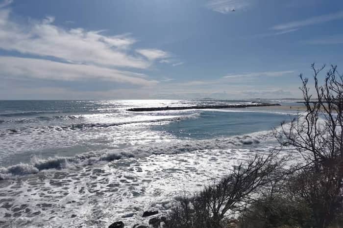 Plage de la Corniche and the Lazaret dog beach