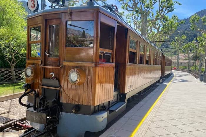 Ferrocarril de Sóller (Wooden Train Palma–Sóller)