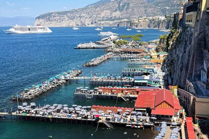Circumvesuviana Sorrento station (EAV)