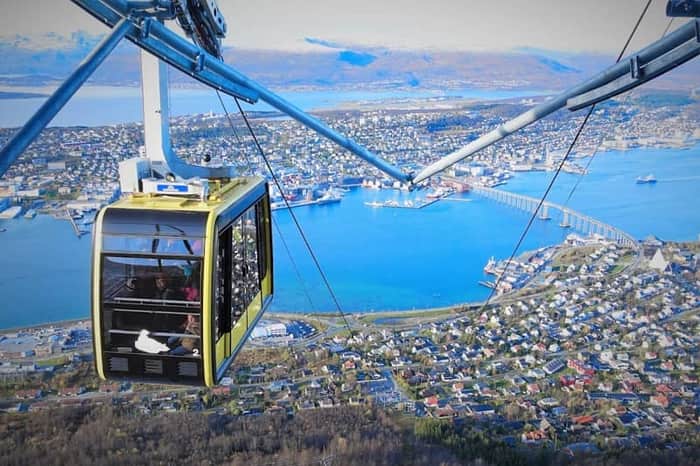 Fjellheisen Cable Car (Storsteinen viewpoint)