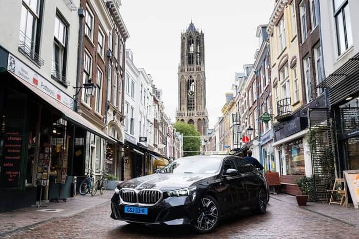Taxis (Bolt, RMC, Utrecht Taxi Centrale)