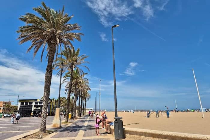 Malvarrosa Seafront Promenade