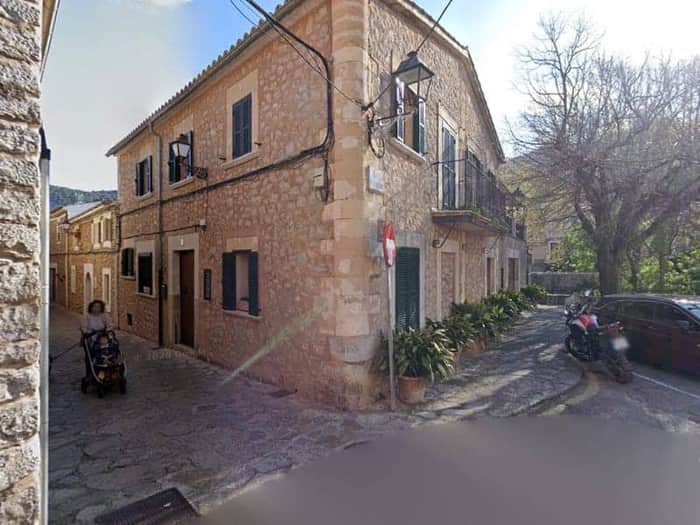 Clínica Veterinaria Esporles, Los Tilos