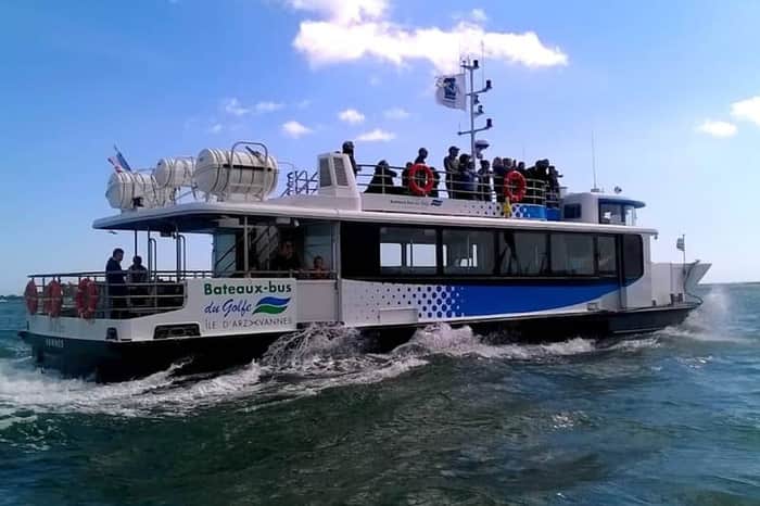 Bateaux Bus du Golfe to Île d'Arz and Île aux Moines