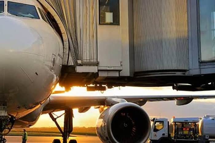 Nearest Airports (NTE Nantes, RNS Rennes)