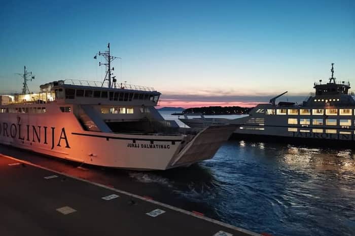 Gaženica Ferry Port