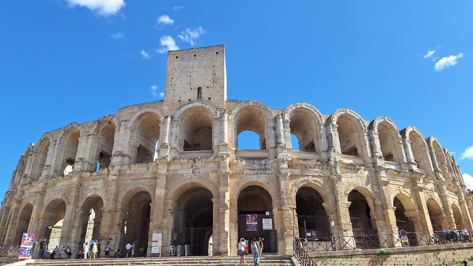 Arles