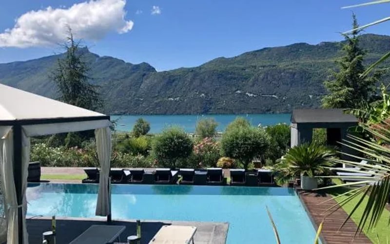 Les Suites du Lac: Se admiten gatos hotel in Aix-les-Bains