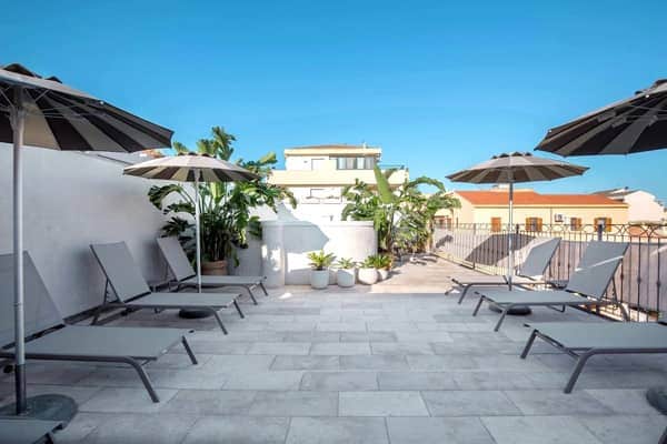 Hotel Domomea: Cat-friendly hotel in Alghero