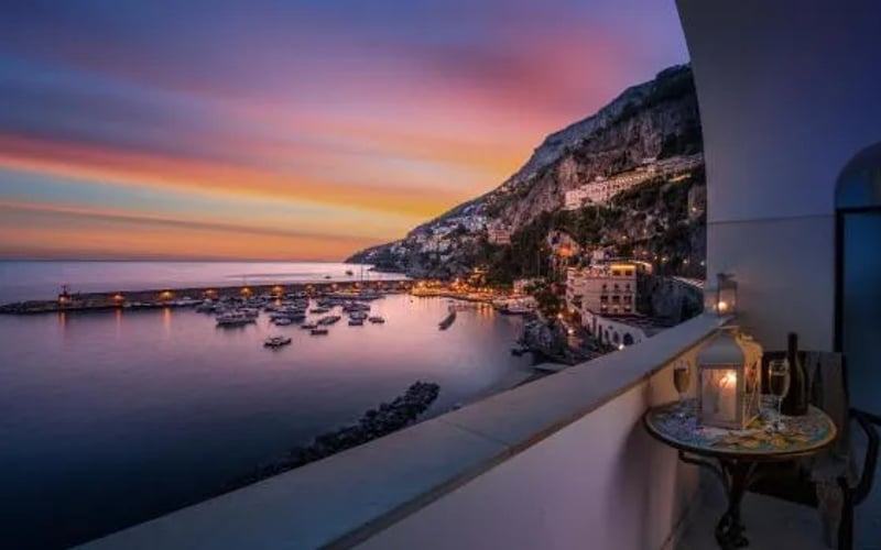 Vista d'Amalfi: Se admiten perros hotel in Amalfi