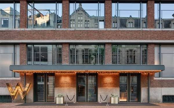 W Amsterdam: Katzenfreundlich hotel in Amsterdam