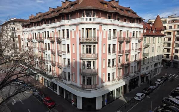 Hôtel Carlton Annecy: Se admiten gatos hotel in Annecy