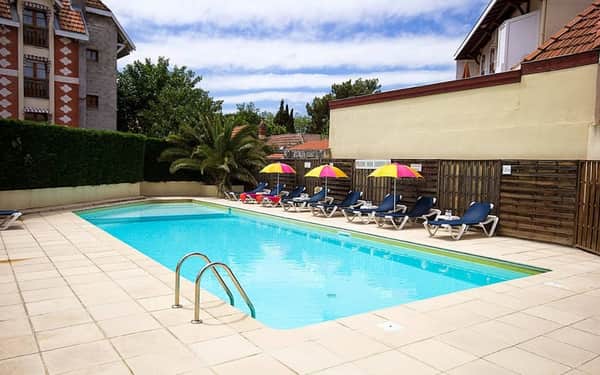 Hotel Le Dauphin: Dog-friendly hotel in Arcachon